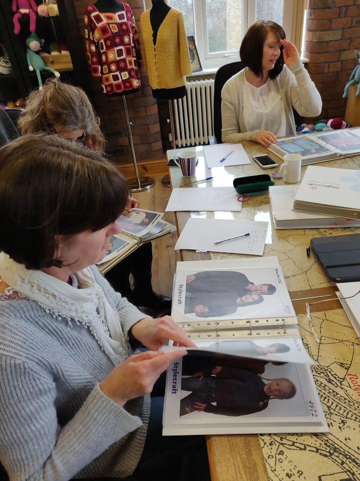 StylecraftYarn's tweet photo. Our lovely #Blogstars are at a gathering at the Mill this weekend. One of the tasks we set them was to have a look through our archive for patterns to help celebrate our 30th anniversary. As you can see there was plenty to look at and this tinsel set certainly caught the eye. https://t.co/xQ0iyRcqiV