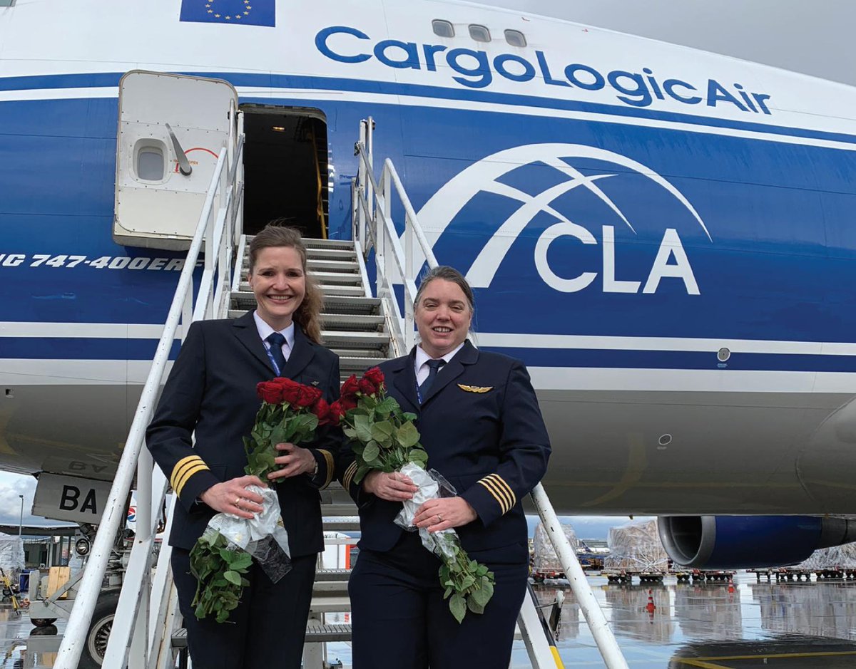 AirCargoEye's tweet image. All-#female #CargoLogicAir #freighter #crew celebrated #Women’s Day
#genderequality #aviation #airtransport #airfreight #pilots #flightdeck #cargoairline #cargo #freight #InternationalWomensDay