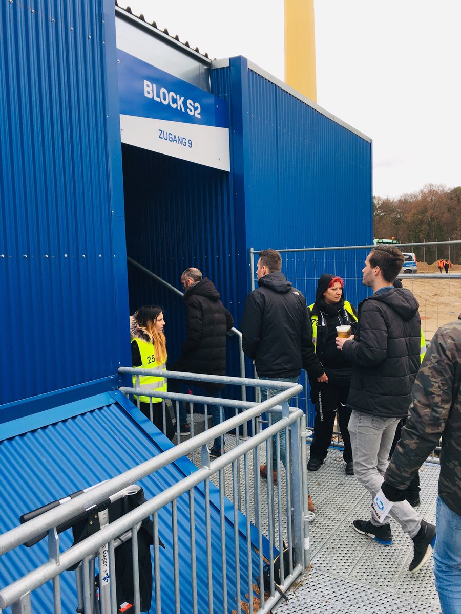 Bezoek aan <a href="/sv98/">SV Darmstadt 98</a> Nog lekker gewoon #footballculture hier. Prima.