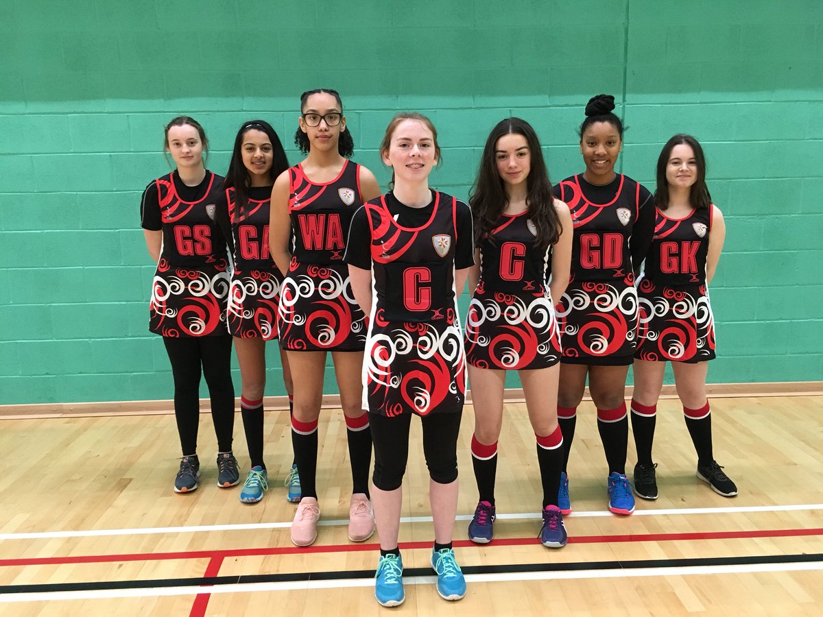 HswvPe's tweet photo. Looking good girls! https://t.co/lOgPN75oiq