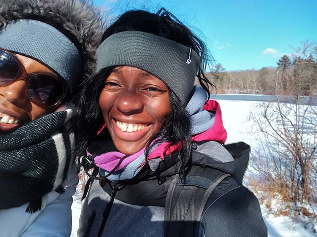 afroninas's tweet photo. Hola! 😬 Hemos estado un poquito ausentes, mucho trabajo. El poquito tiempo que nos queda estamos en familia o viajando. Invertimos más tiempo en leer, hacer deporte, tomar té con amigos/as o simplemente en descansar 🤗
.
.
Tenemos varios posts pendien… https://t.co/WKJGPJSaaI https://t.co/yQDuWXK0Li