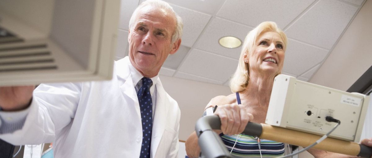 AJKDonline's tweet photo. Counting down the Top Ten #NephMadness commentaries:

2. A Review of Statins in ESRD (2015) https://t.co/OJfumWOmjj by Sivakumar Ardhanari and Adam Whaley-Connell 

 #HeartRegion https://t.co/nWWRCZaqy7