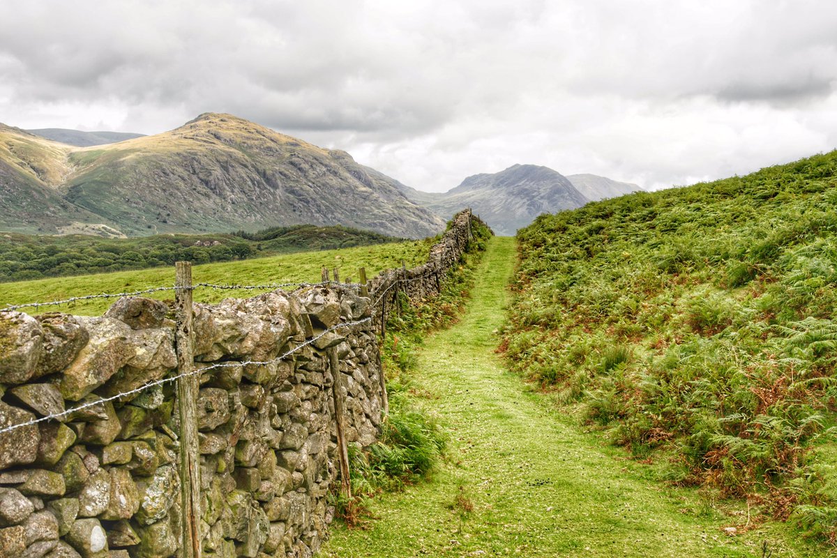 imagewich's tweet photo. Need to get back up into the Lake District, always good for the soul. #landscapes #Britain #LakeDistrict #Cumbria #mountains #photooftheday #dailyphoto #ukcaptures #SaturdayThoughts #ThePhotoHour #StormHour #EarthAndClouds #EarthCapture #LoveGreatBritain #GetOut #beautifulworld https://t.co/PXExHVzS6Y