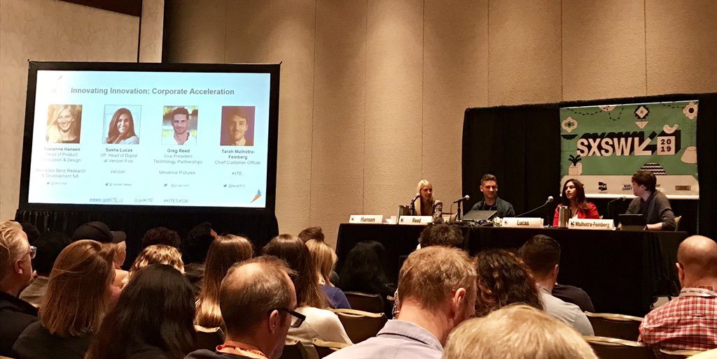 AmyMHz's tweet photo. Discussing “Innovating #Innovation: corporate acceleration” with digital innovation leaders at @MBRDNA, @Verizon, @UniversalEnt, @getKITE. Corporates to continue the convo to share learnings tmrw over brunch.
@sashachatani @gregpreed @tarahFO #KITESXSW #SXSW https://t.co/3fvrcrAB4r