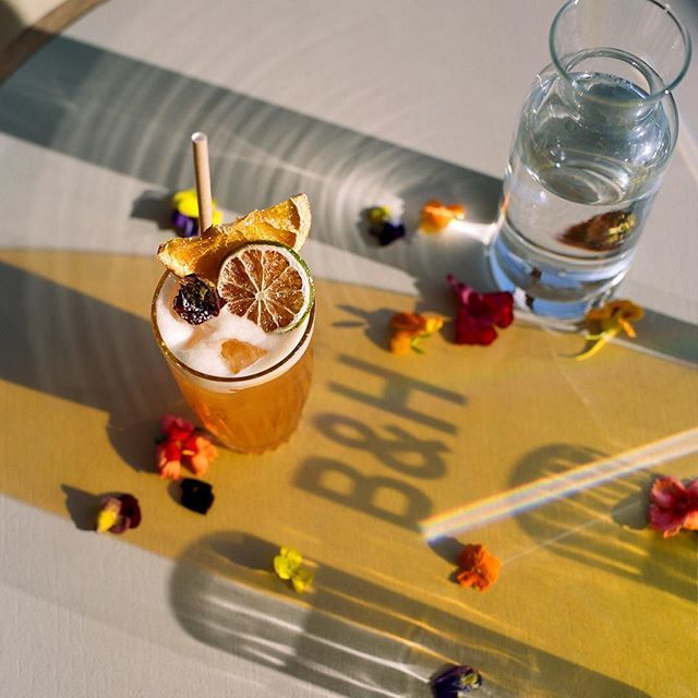 Throwing shade all over the place at B&amp;H Garden Room 💕 📸 by @anyaholdstock ift.tt/2TqGZex