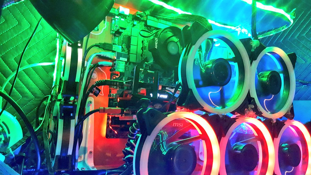 RawChinx's tweet image. Don't laugh made my own case 🤣
#ryzen51600 #ryzen #gskill #msi
#b350 #radeon #r7370 #geforce #750ti #evga #bm700 #gaming #xboxone #openaircase #pcsetup
@TwitchShare 
@TwitchReTweets 
@share_stream 
@TwitchSharing 
@Retweet_Twitch 
@TwitchOnline
@Retweet_Lobby
@TwitchRetweetr