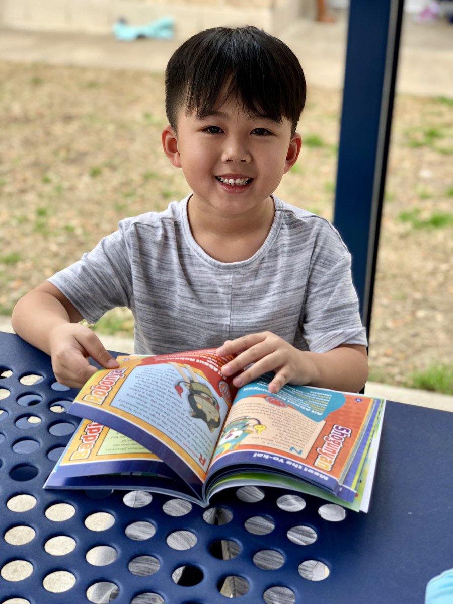 kleinssmith's tweet photo. When a student chooses to read his newly purchased Book Fair book instead of play at recess...makes my reading teacher heart smile. 💙📚💙 #recessisimportant #butsoisaloveforreading #CFISDSpirit @BirkesCFISD https://t.co/Qhag6wlzaa