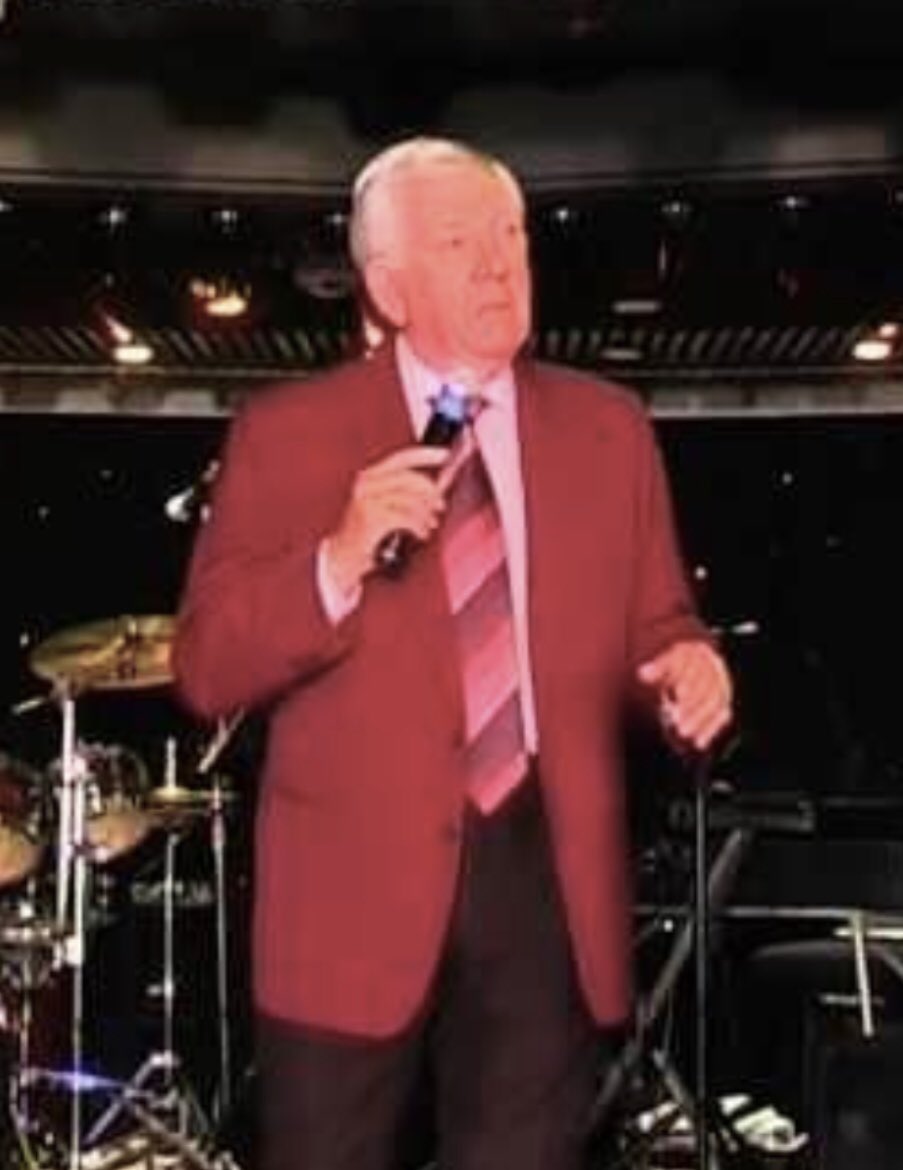 SiBashDame's tweet photo. We are delighted that Star Comedian Bob Curtiss will be joining us on Saturday April 27th @HarlequinTheat for the Mayor’s Charity Cabaret Night. Check out this very funny mans website: https://t.co/DhndcWlSWm 🎤😂 https://t.co/Fh9TfhUvHB