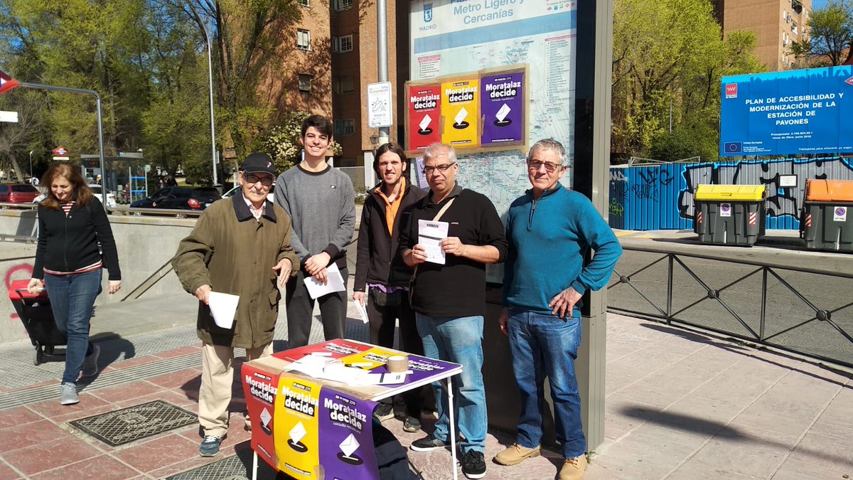 MoratalazDecide's tweet photo. Hoy sabado volvemos a salir a las calles a informar sobre la próxima consulta republicana del 30 de marzo!!
Por la República y hacia la consulta del 30 de marzo. #MoratalazDecide ♥️💛💜 https://t.co/OavKFBIgZC