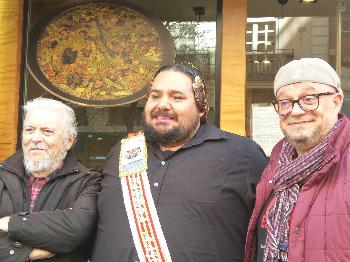 fallaimmaterial's tweet photo. @PepiudCastellar @pacolonso i Heminway #fallaimmaterial #QuantumFalles https://t.co/L6Jx8naYzX