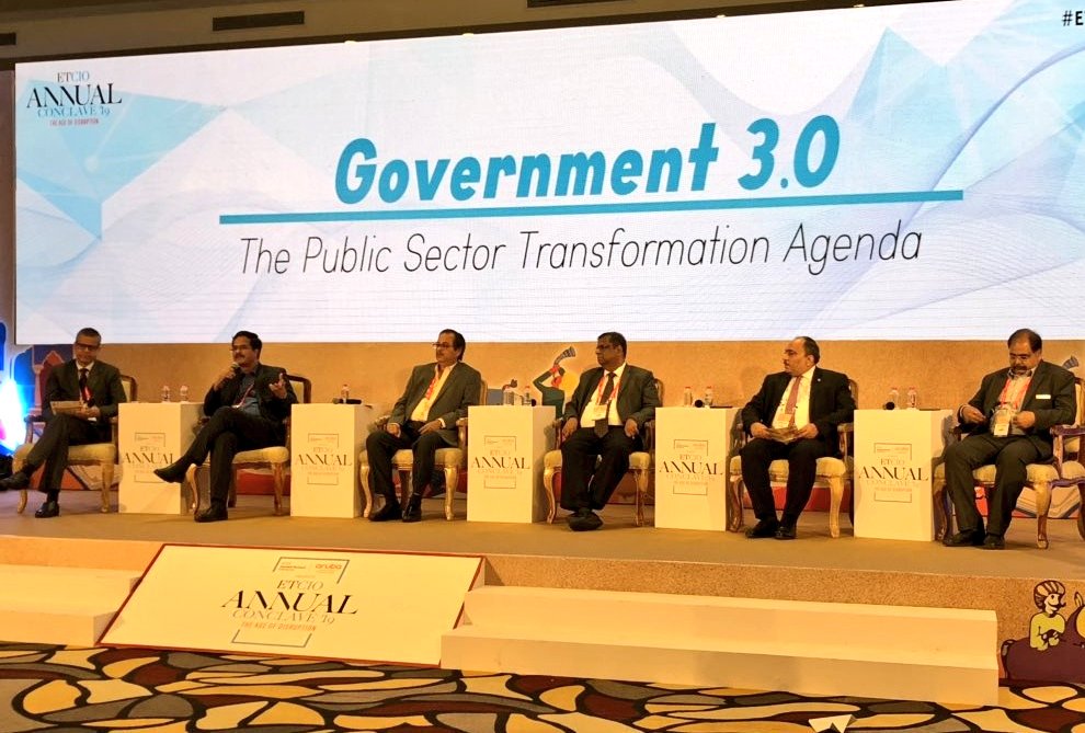 HPCL's tweet photo. "Government 3.0~The Public Sector Transformation Agenda"
ED-IS #HPCL Sh Sathiavageeswaran as a panelist discussed challenges CIOs confront at PSUs &amp; how they overcome them to usher in Digital governance; at @EconomicTimes CIO Annual Conclave-19 being held at Jaipur. #ETCIOAC19 https://t.co/xtvhl6INKe