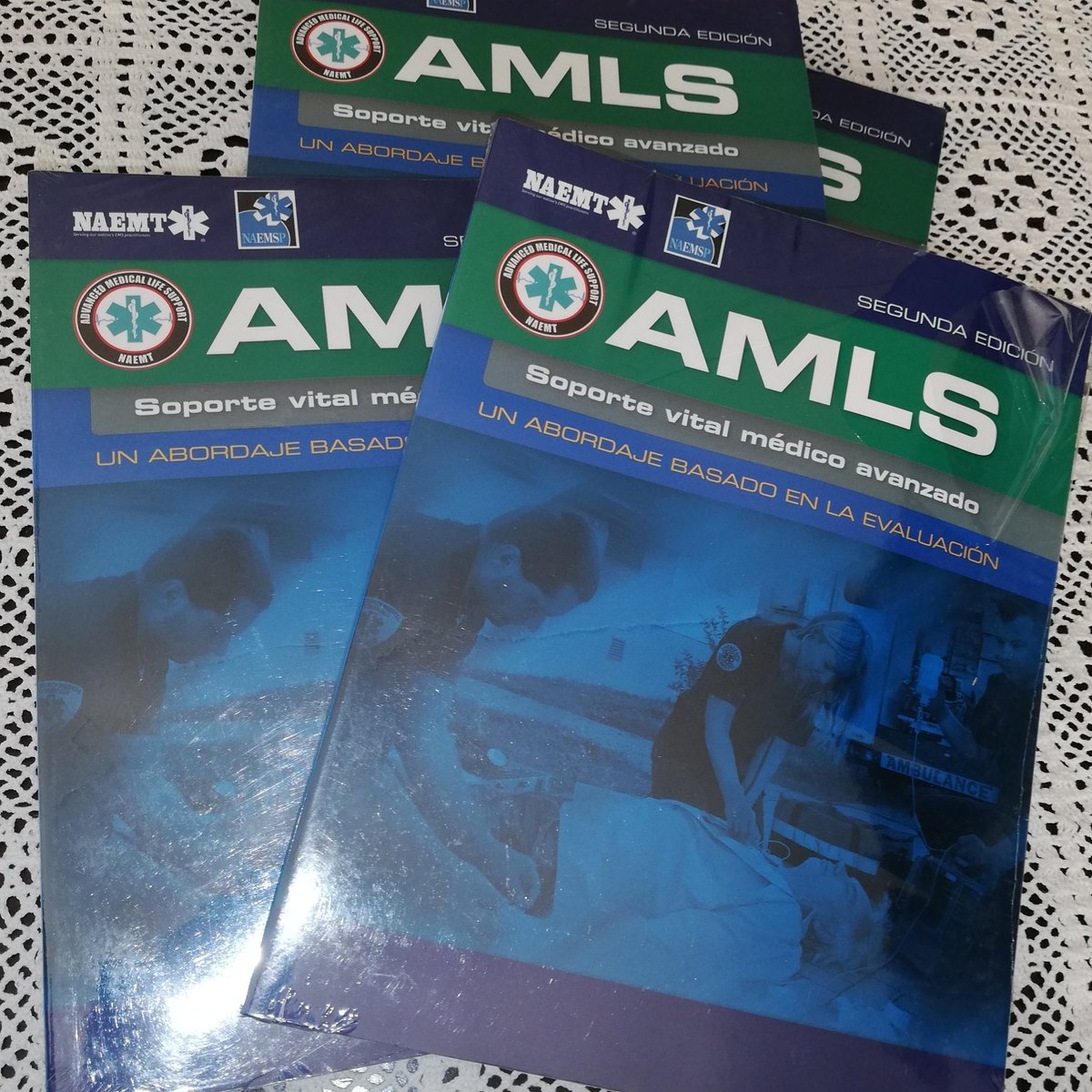 IcecapPuq's tweet photo. Se viene el próximo #AMLS para #Magallanes 
25 y 26 de abril de 2019

Aún quedan cupos
Valor 250.000 pesos

Mayor información contactar a Irene Ojeda
+56956528392 irene.ojeda@icecap.cl
Organiza @IcecapPuq

#NAEMT #PUQ #MAGALLANES #Natales #Porvenir #PuertoWilliams #TierraDelFuego https://t.co/MUScztaaG0