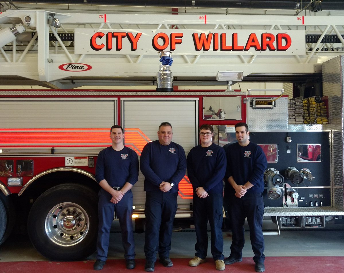 WillowsWillard's tweet photo. Thank you to the Willard PD and Willard Fire and Rescue for serving our community with compassion and dedication! We couldn't ask for better partners and friends! #Buildrelationships #Friends #Community #WillardRocks #TrilogyLiving #Trilogy #CSSSPRING2019 #willowsatwillard https://t.co/NoujkafrEa