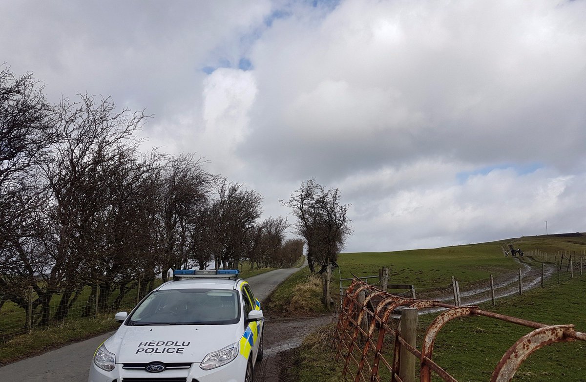 NWPWrexhamRural's tweet photo. Officers patrolling Llanarmon DC and surrounding areas due to community concerns regarding off-road bikes and off road quad bikes. #pcsomartin #pcsoandy #pcsoali https://t.co/apaGvgFdnB