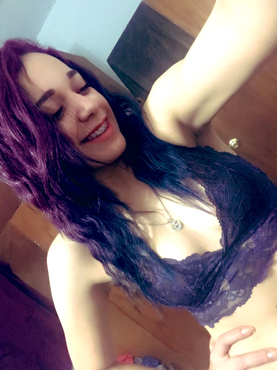 Pekicientha's tweet photo. la mujer es ser fuerte, sexo fuerte, y gracias a ella la historia sigue adelante. Da la impresión de que los hombres son los protagonistas de la historia, pero porque alguien está sosteniendo el mundo detrás de ellos, y este alguien es la mujer.
#diadelamujer #naturallady https://t.co/erQf9ShzUF