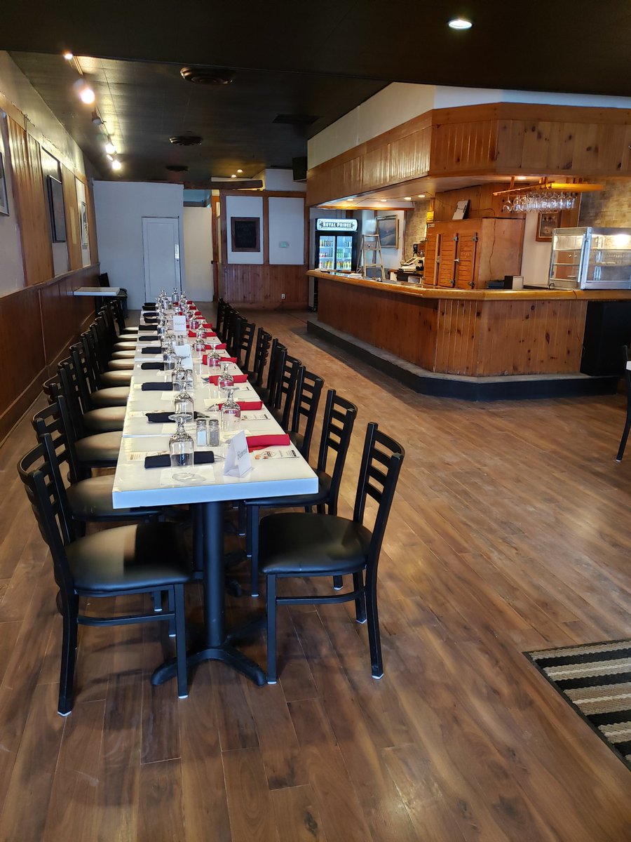 soocutejohnson's tweet photo. Do you have an event coming up birthday's,  meeting, lunch dates, anniversary, business meetings or even just a family get-together. Call @RoyalPrinceOtt and we will take care of everything for you young or old we have it all. https://t.co/IbdGhkRb2x