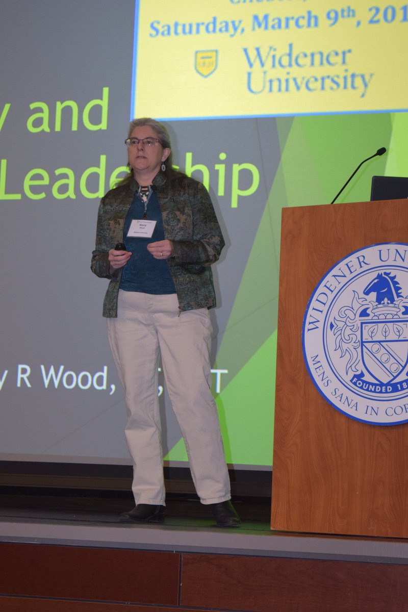 slcampbellpt's tweet photo. @HPAAPTA former VP and current #LAMPLeadership faculty Kerry Wood speaking at #TheProBonoNetwork conference @WidenerUniv Sharing about Social Responsibility. There are 234 #dptstudent representing 38 programs in the audience. These students are the future. https://t.co/GtXGy4bMCw