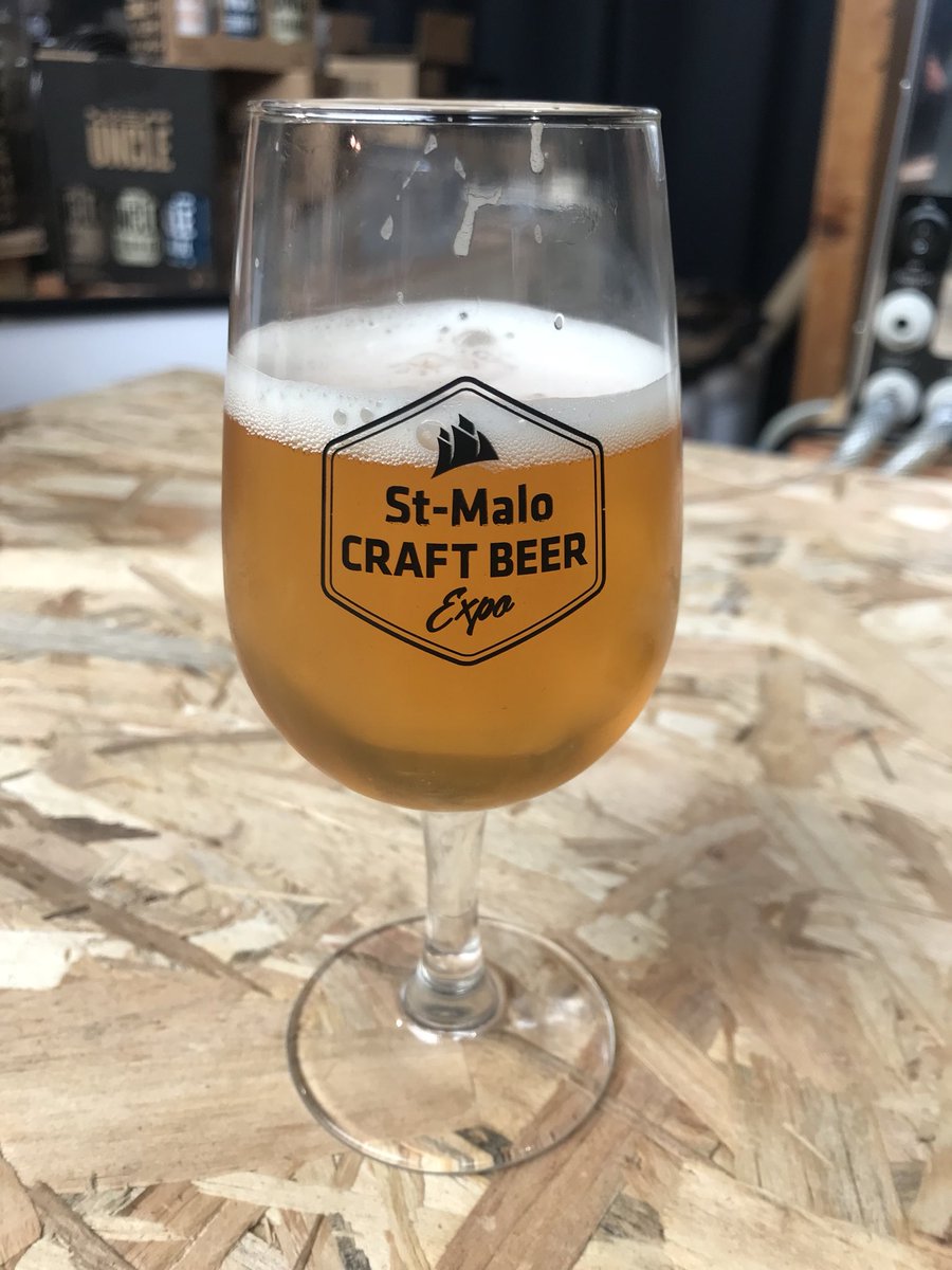 Biere_art's tweet photo. Une tres belle édition du @StMaloCraftBeer ! #stmalocraftbeer #saintmalo #biereartisanale #craftbeer #bretagne #biereart https://t.co/07jlfQnYWf