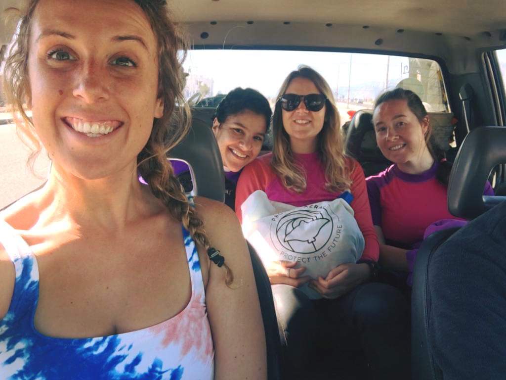 ProjectAzraq's tweet photo. The girls on their way to do a 15m transect line dive in the Red Sea,  Dahab.  #scuba #scubadiving #DIVER #oceans #coralreef #reef #marinelife #ClimateAction #GirlsWithDrive #WomenInScience #WomenInSTEM https://t.co/hBCTfH6lxK