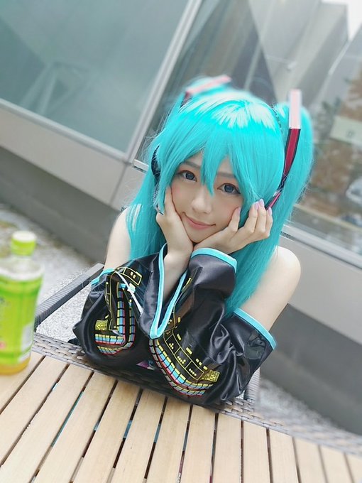 Twitterのコスプレ画像3