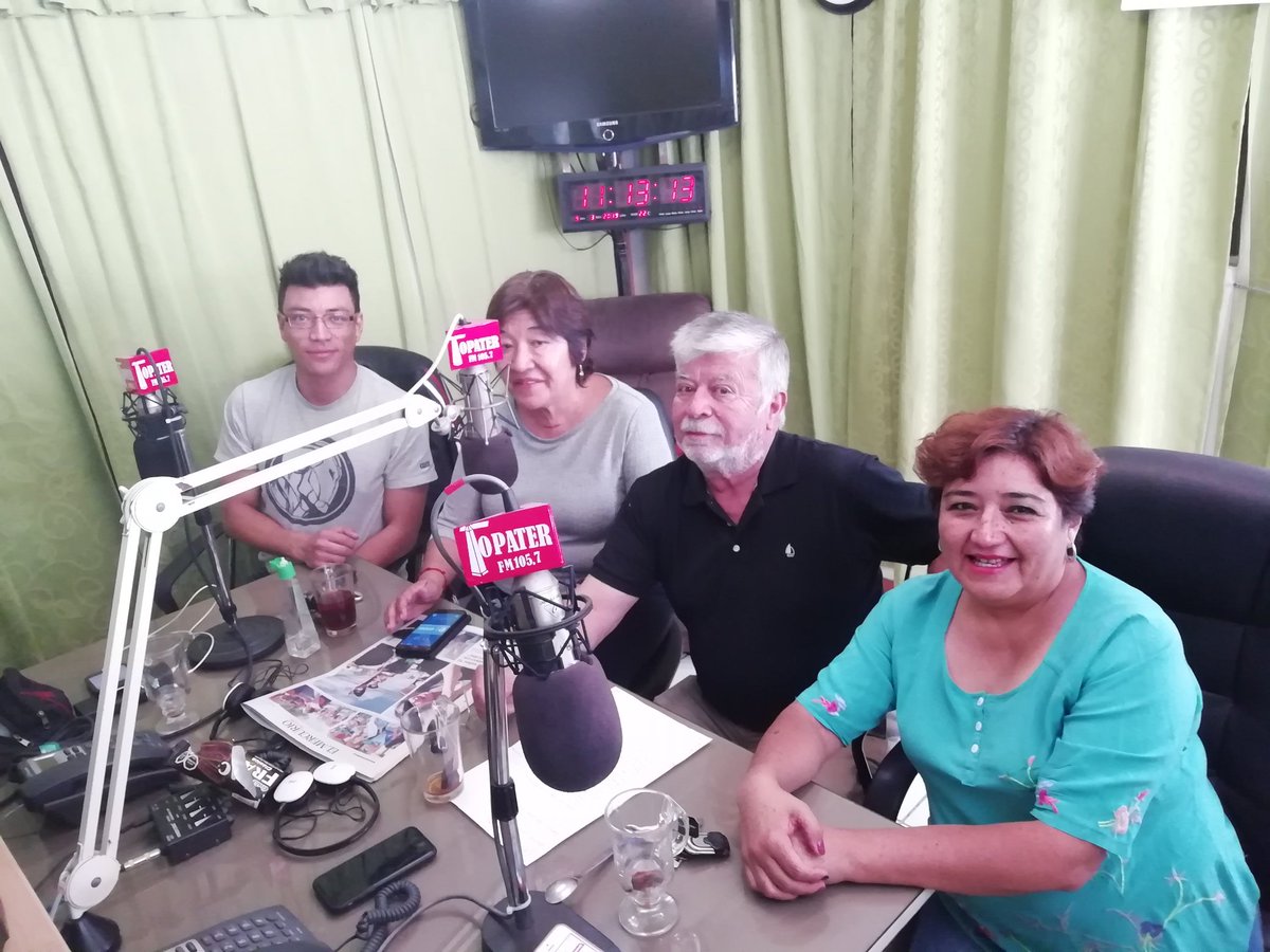 SandraBernaMar1's tweet photo. Ya estamos al aire por radio Topater 105.7 de #calama informando sobre el 2% FNDR Cultura y más.. #DiaInternacionalDeLaMujer #DiaInternacionalDeLaMujer @calamatv @mercuriocalama @COREAntofagasta @GOREAntofagasta @PDCAntofagasta @municipiocalama @loa_gober @guillier @PrensaCalama https://t.co/5MB1cFg5Xx