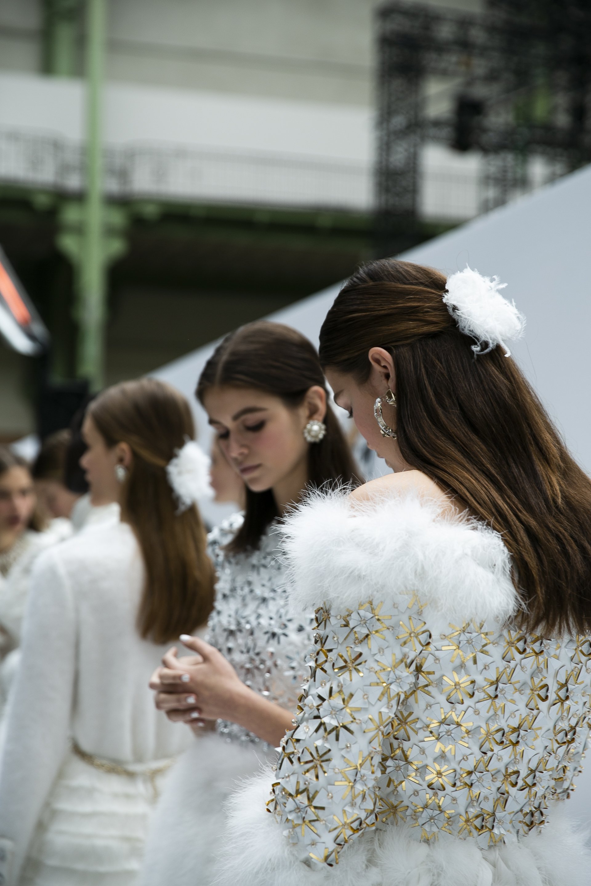 CHANEL on X: Hair accessories punctuate #CHANELFallWinter 2019/20