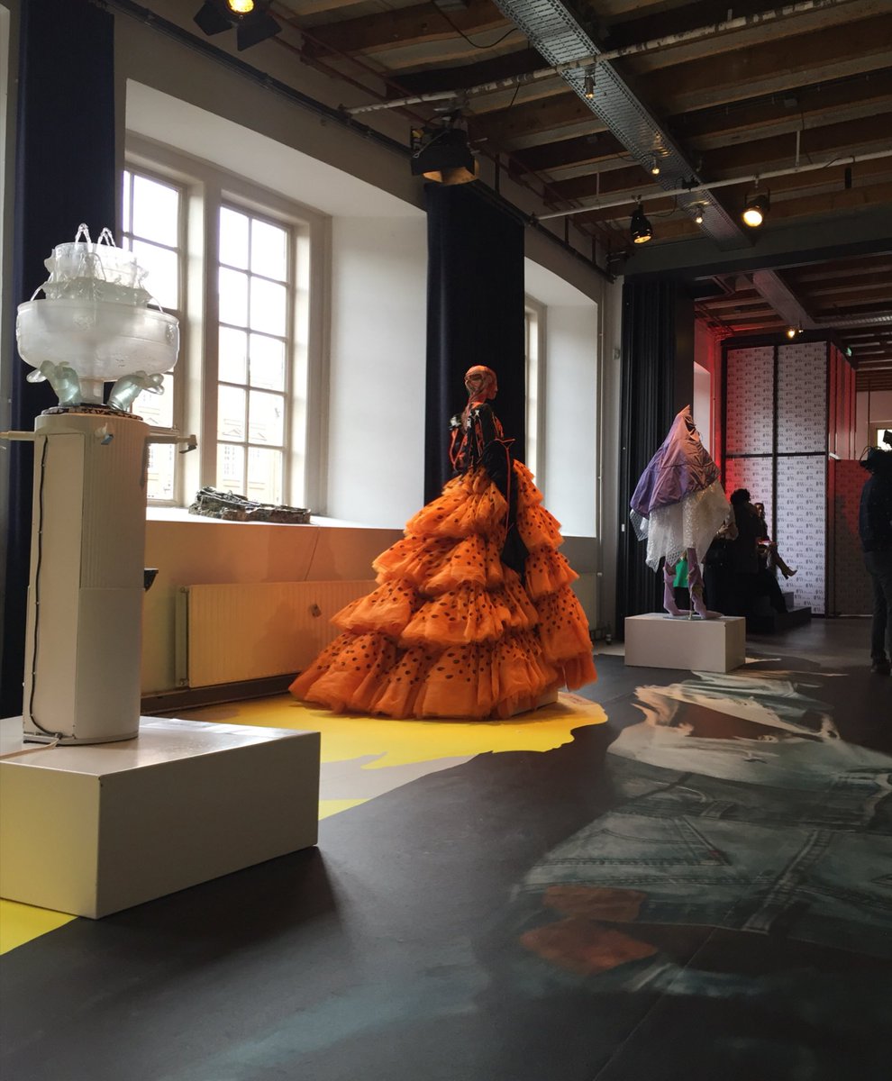 #amsterdamfashionweek 
@duranlantinkyo having my work for this wonderful journey into the world of manipulation. Together with artists <a href="/cupidsvault/">Cupid's Vault</a> <a href="/ryon01/">ryon</a> and designers @fedor_diakonov  <a href="/anna/">Anna</a>.mkhlv . Come and visit our exposition in @compagnietheater