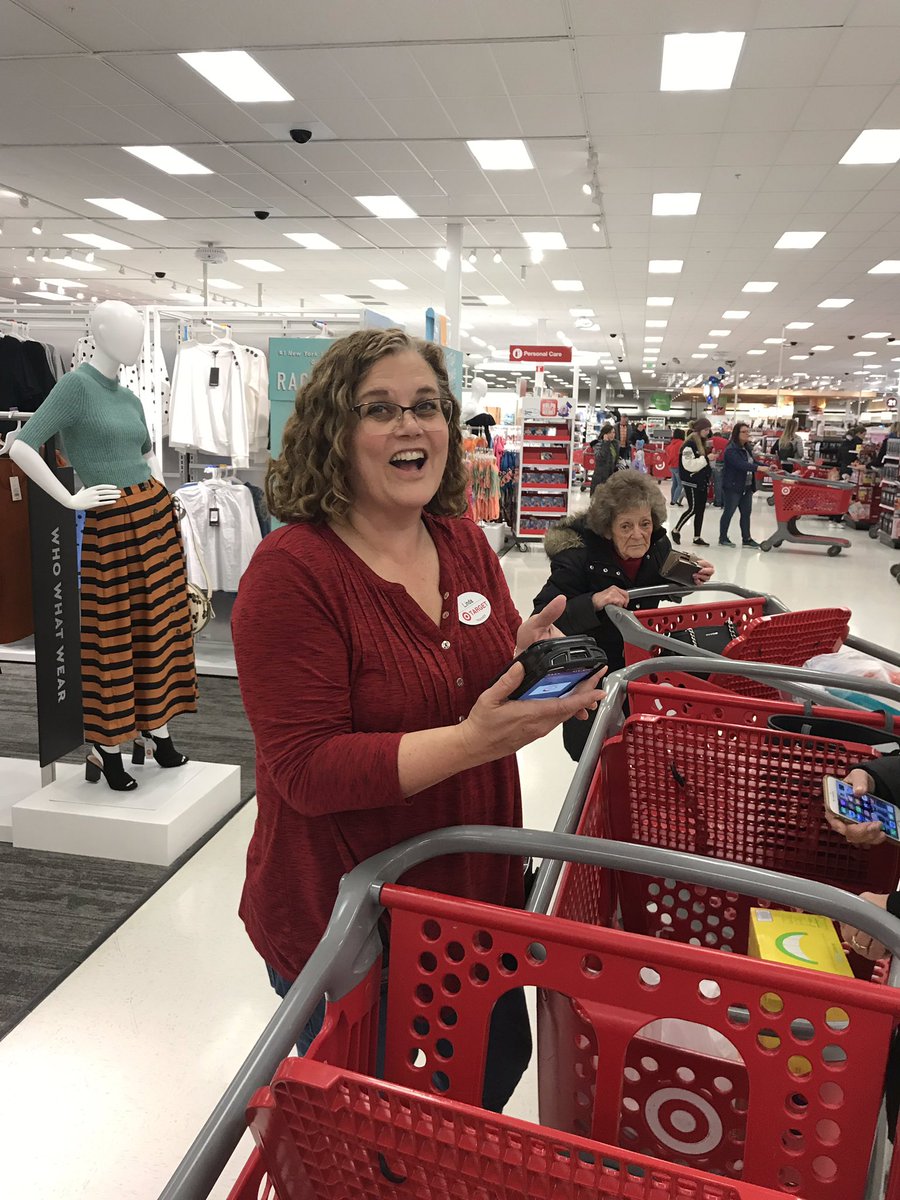 Momin (@momin4target) on Twitter photo T-2406 is keeping up with the weekend rush! Every lane open and line busting to serve our guests and save them time!! T-2406 is keeping up with the weekend rush! Every lane open and line busting to serve our guests and save them time!!