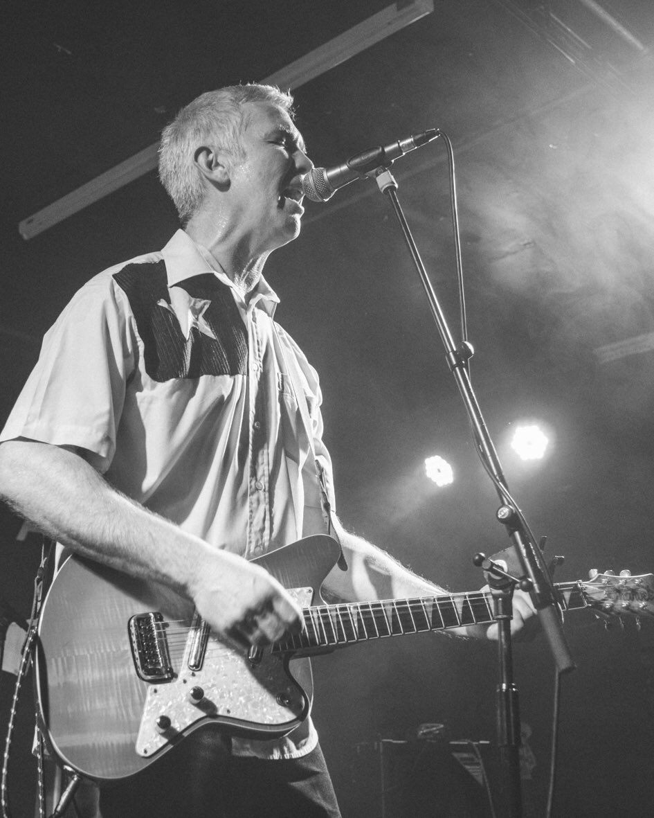 frozenreminders's tweet photo. Mr - Clwb Ifor Bach 8.4.2019
@Mrcyrff @OwenPowellOP @ClwbIforBach @BBCRadioCymru @BBCWalesNews #ycyrff #markroberts #catatonia #livemusicphotography #fujifilm #mr #blackandwhite https://t.co/03yYTREWqL