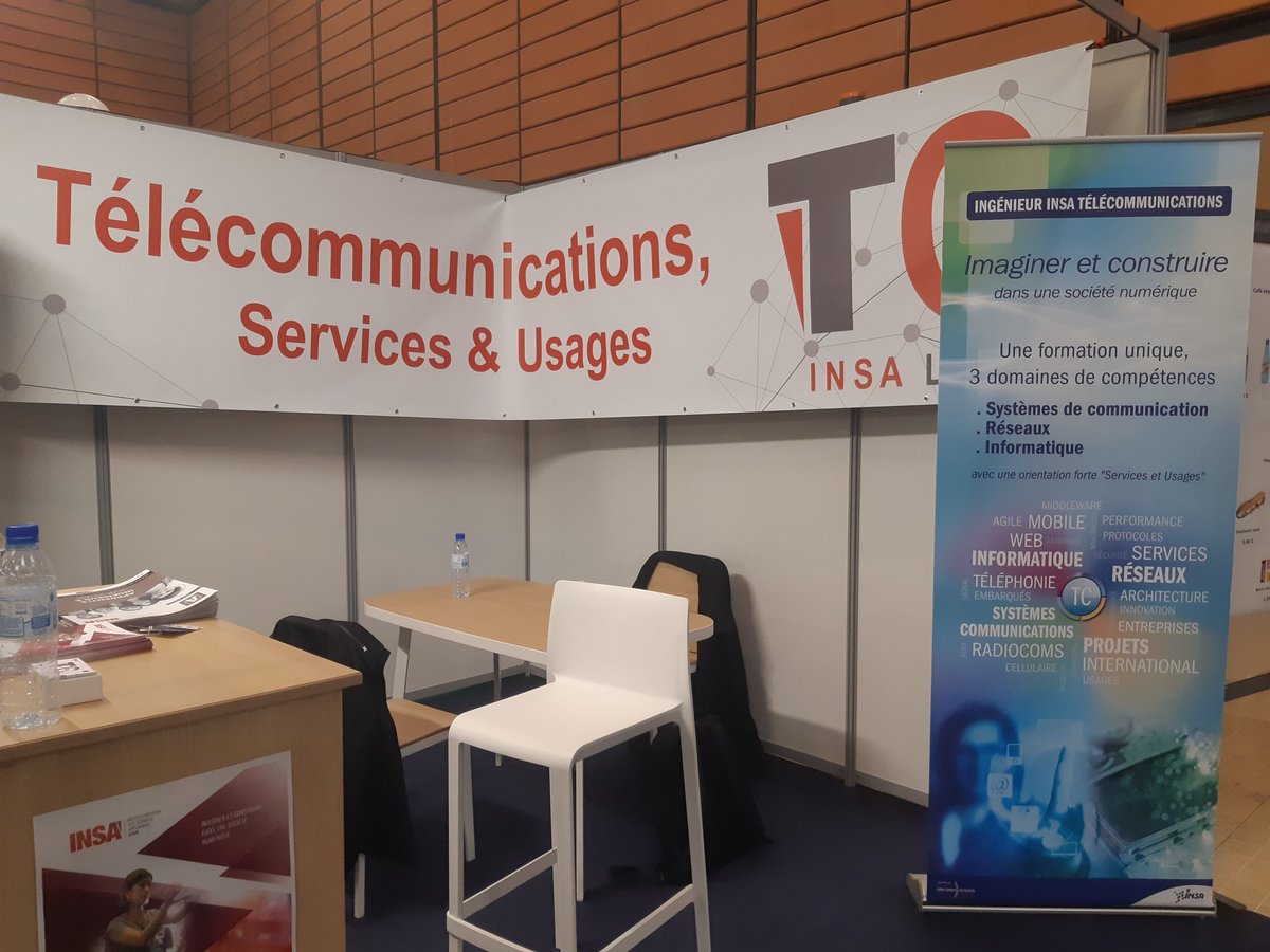 WBechkit's tweet photo. Notre stand TC au salon de l apprentissage de lyon @insadelyon #alternance @tc_insalyon https://t.co/sG6W4g2Dtf