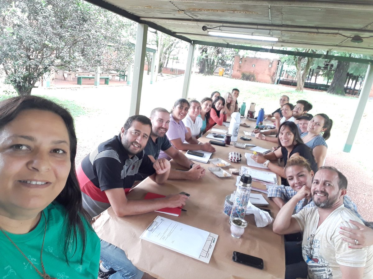 9f695Kage6389's tweet photo. Liga del Interior.....programando actividades 2019....Arrancamos!!! 🏑💜🤸♀️👌.... En el Interior de Misiones ......ya está rodando...la bocha!!!! @MinDepMisiones @galarza_renzo @diegocarraro2 @meridiano_55 @canaldeportv https://t.co/MK4gJgamVY