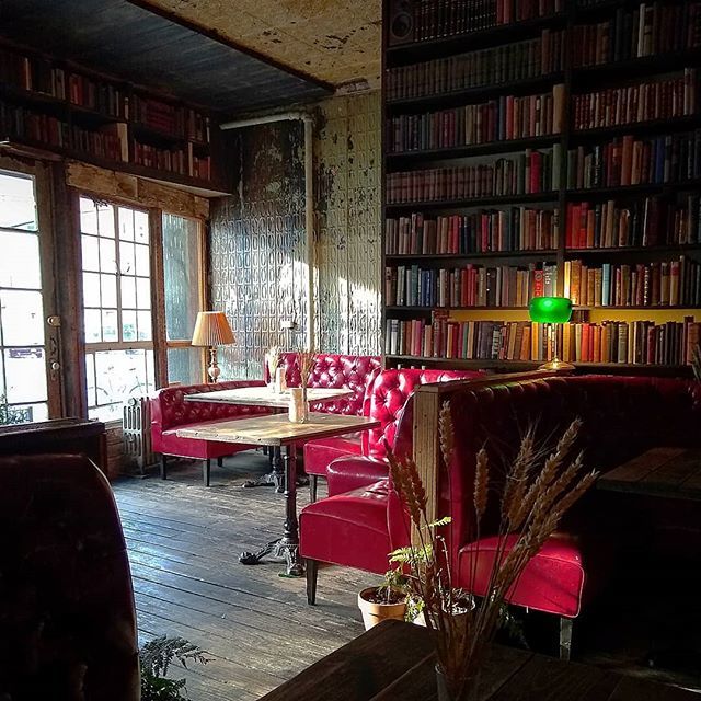 It's time for some serious UNLIMITED MIMOSA ! 
See you in a bit.