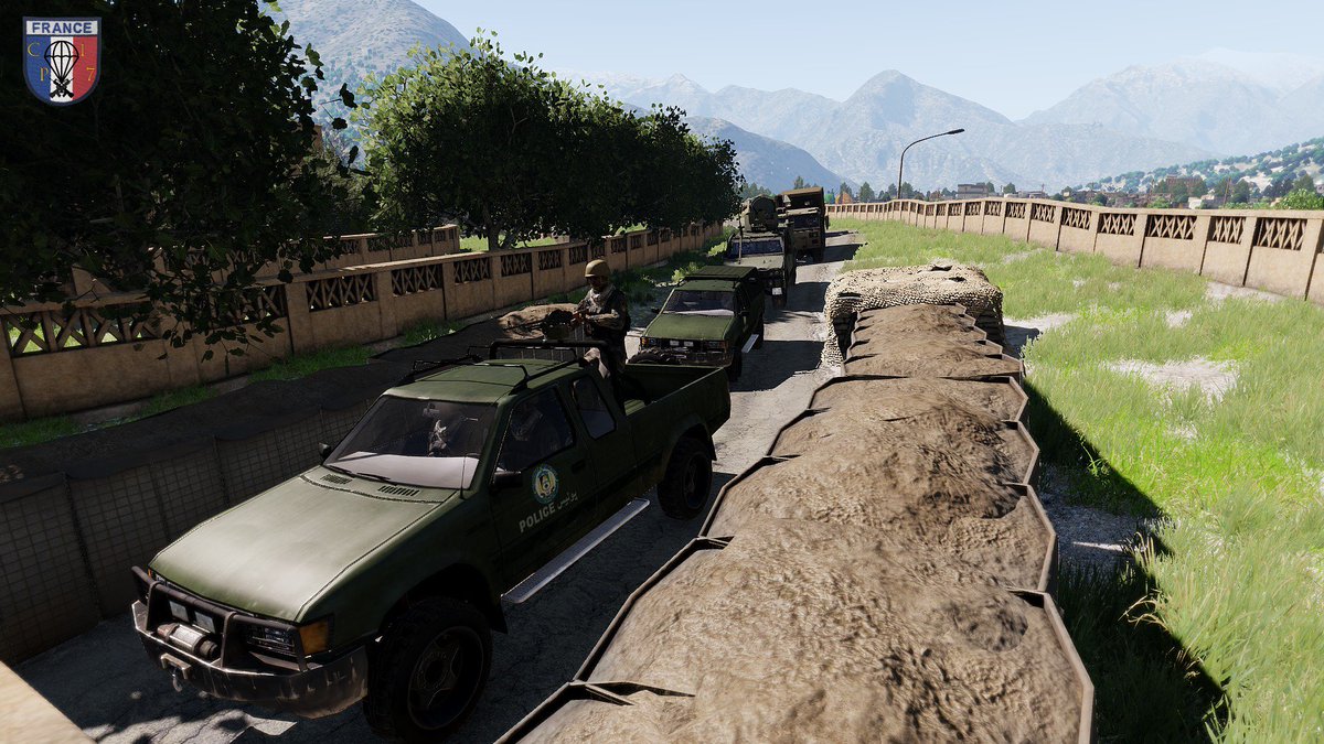 CP17_A3's tweet photo. Nous avons enfin rejoint notre nouveau théâtre d'opération, Clafghan. On décharge et on se met en route vers notre FOB !
Notre mission sera d'aider la police nationale afghane à stabiliser la zone. https://t.co/31tOqCWgBB