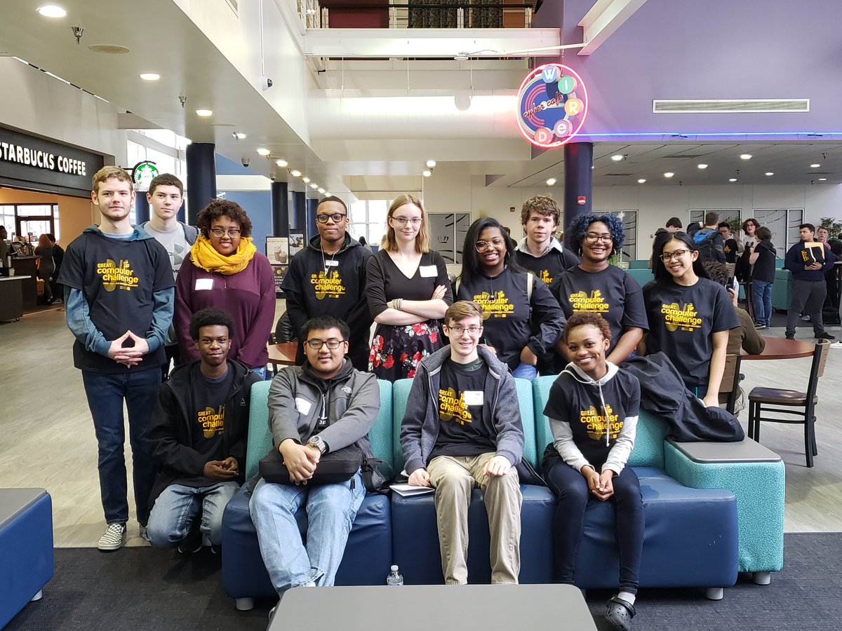 cdmurchi's tweet photo. Let the competitions begin! Looking good Landstown
#gcc2019 #baydiesel #vbschools #landstown https://t.co/ZrOIRYJuLu