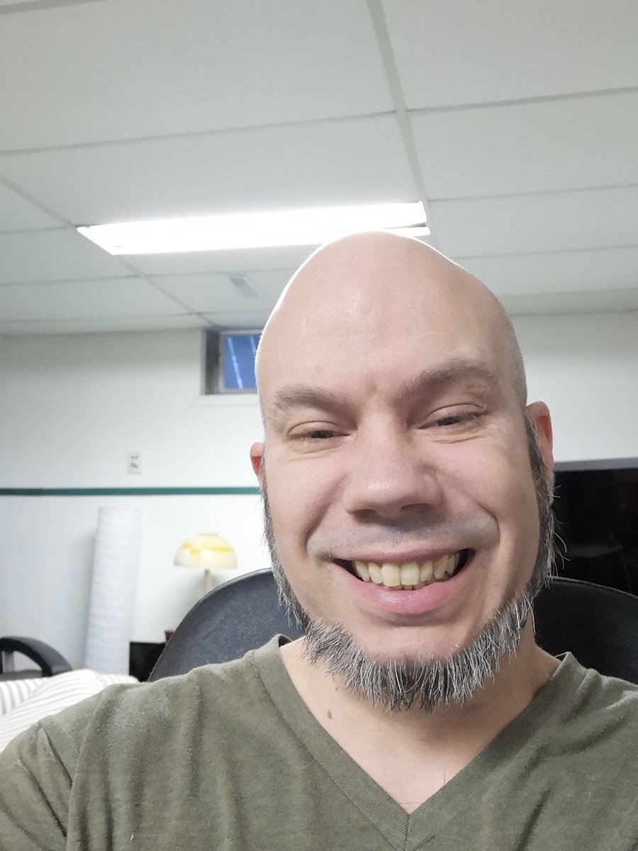 Doing my first video interview this morning for <a href="/CBCEdmonton/">CBC Edmonton</a>. No idea if this is a straight to web thing or an actual televised segment. 

I even shaved. And cleaned a bit of the disaster area I call a work space.

#icecream #dice #yeg #ICleanUpAlright