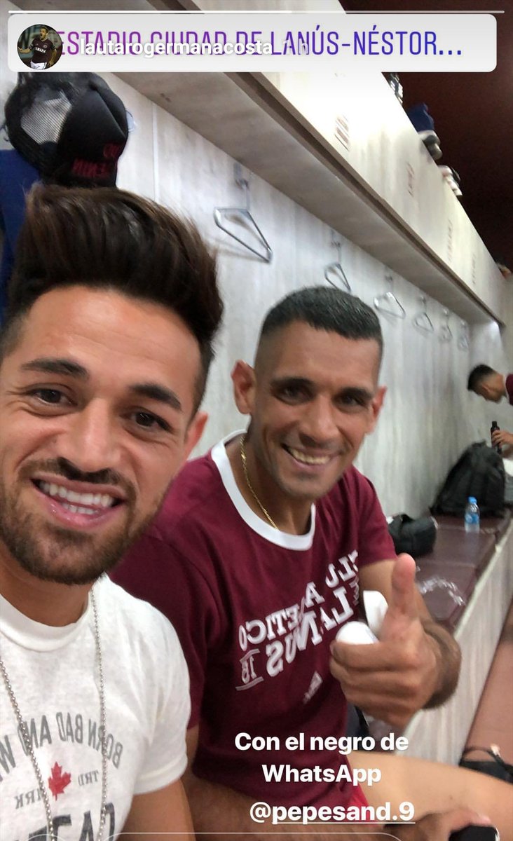 LEONARD96035720's tweet photo. VAMOS LANUS..VAMOS GRANA.. no se perdio 🇱🇻💪 
Se la estan tomando toda CHINGUENGUENCHAS  🍼🍼🍼🍼🍼 JGS 9 https://t.co/0NyOkuFSNY