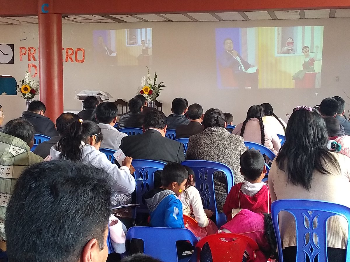 Estamos #Conectados al último día de #Revive2019 desde el #DMPunoD, fue una semana de muchas bendiciones