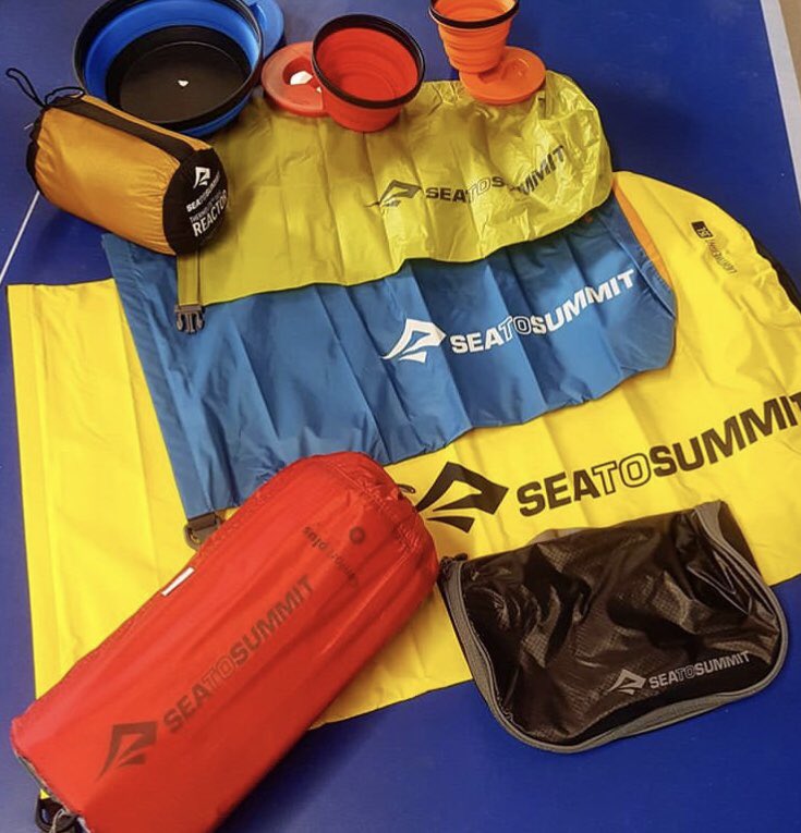 We’ve got a full set of equipment from our expedition partner #seatosummitiberia . We will be testing under extreme conditions in #Russia #onegake during the second expedition of <a href="/TheLastIce_/">The Last Ice project</a> project 
❄️🌫🎿🗺⛺️