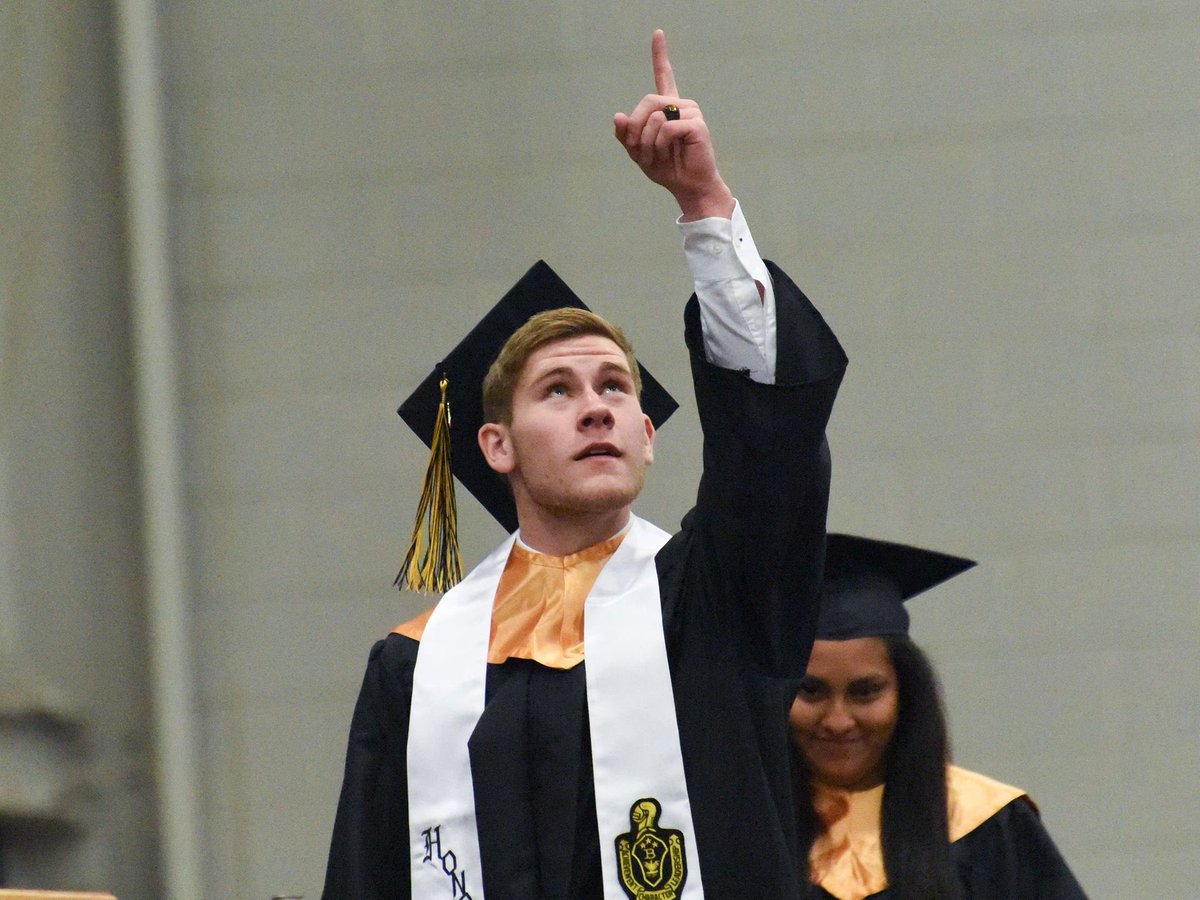 JostensCCS's tweet photo. Crescent HS class of 2021 ring order make up and class of 2019 graduation delivery: Thursday, March 14th from 11:30-1. @TigerGuidance @JCraftCrescent @CliffRoberts21 https://t.co/eiGGQ74lK8