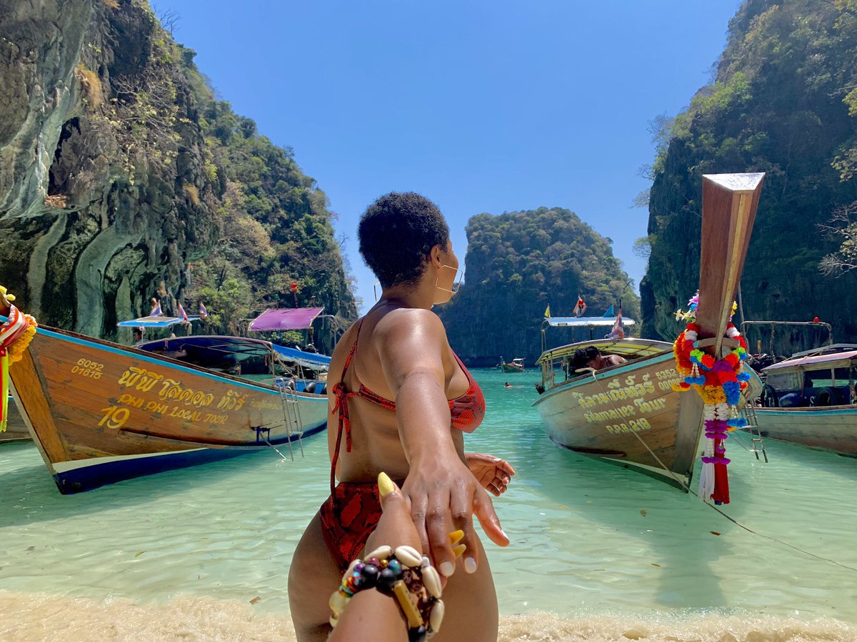 devanaturner's tweet photo. Pictures just aren’t enough. Thailand ❤️ https://t.co/hRvNSEJkbv