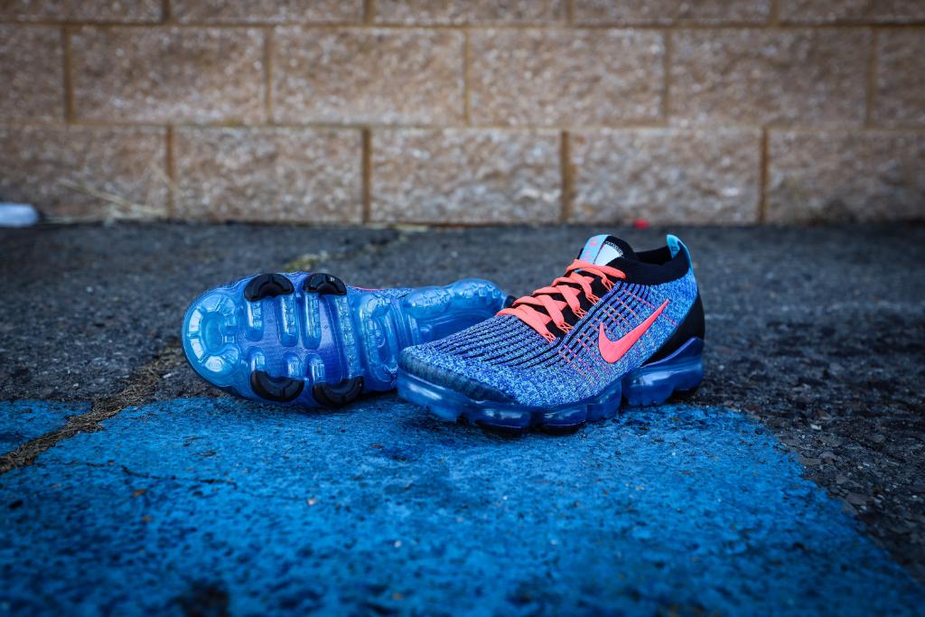 nike vapormax flyknit 3 blue fury