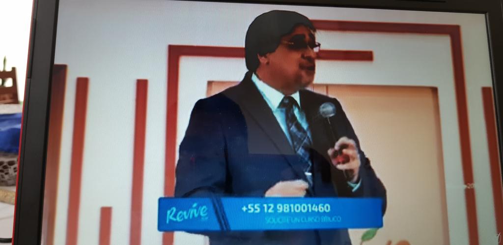 FoxramirezSORIA's tweet photo. Hola amigos... Dios te Ama... Yo también, Nosotros también (Iglesia Adventista del séptimo Versalles)... #MOP Marcos cap. 10 @PrEudis1 @mcoaugarte #Revive2019 https://t.co/SxTaiK3d0h