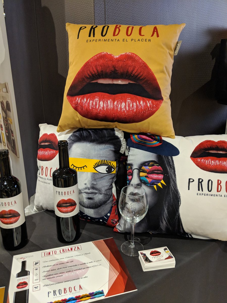 mai_maikshine's tweet photo. En el #evento de #belleza y #moda #wapapopmadrid 👉 no te pierdas nada, sigue mis stories:
https://t.co/7J85VKfCDR
•
•
@wapapop @ainhoacosmetics @emejoyas #maikshine https://t.co/44qGZpdAeD