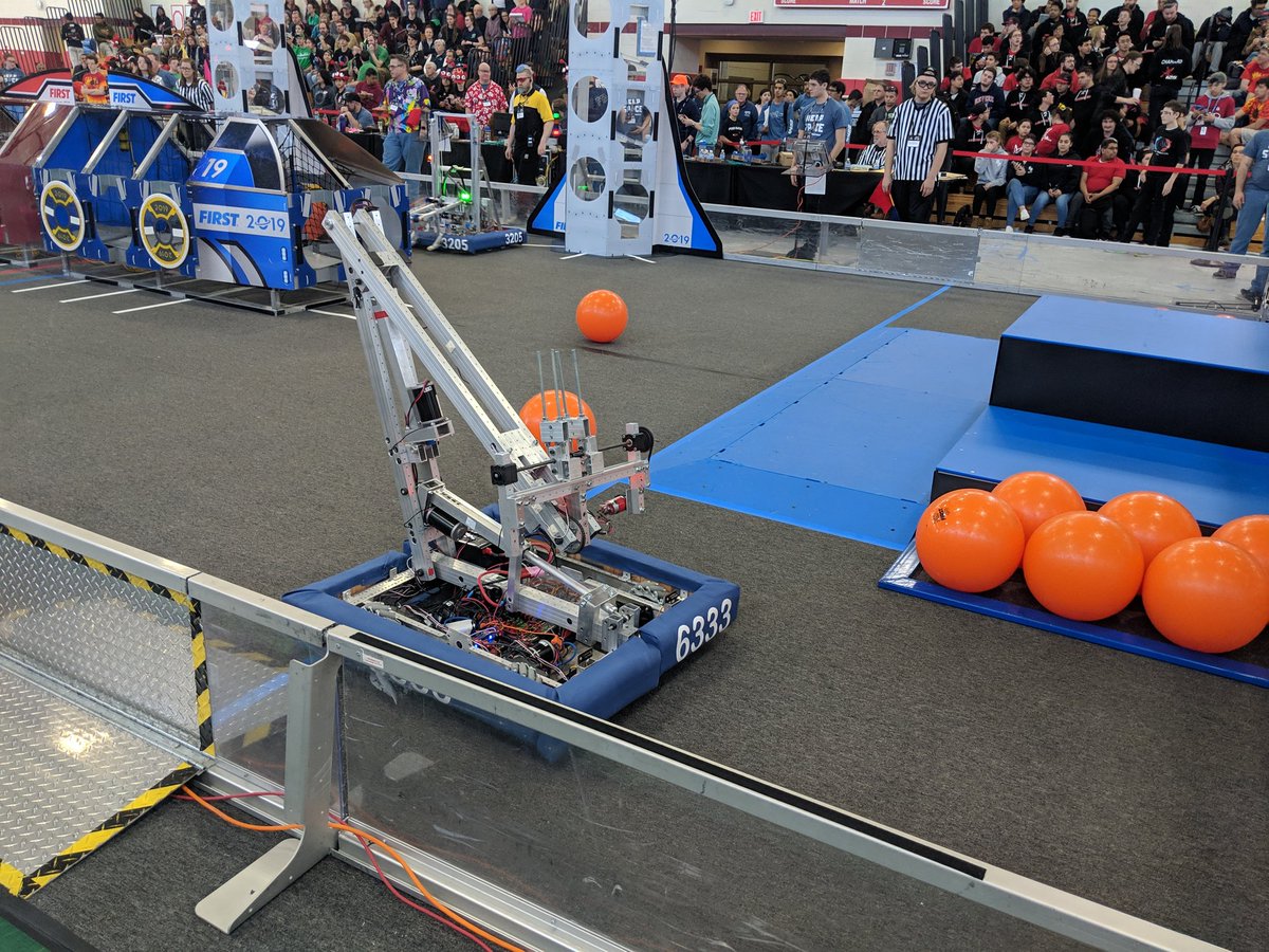 Qualifications are underway here at SEMA!

#SEMA #omgrobots #DESTINATIONDEEPSPACE #morethanrobots #WeAreNE #NEFIRST