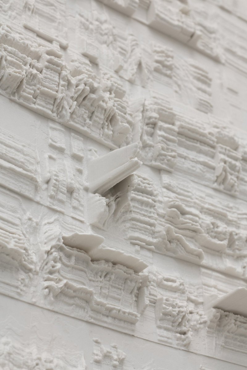 FiumanoClase's tweet image. Detail of &quot;AH Structure of Thought&quot; by #samburford, on show now at #planbpopup. A relief sculptural representation of Alfred Hitchcok&apos;s film Rear Window. 
Open today until 6pm! 

#volta, #hitchcock, #rearwindow, #contemporaryart