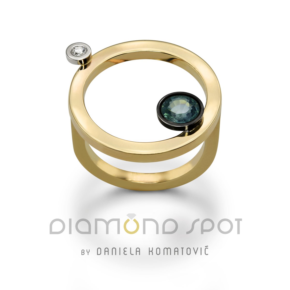 DiamondSpot4's tweet photo. Zlatan prsten sa safirom i brilijantom iz kolekcije "COSMOS" od @komatovicdesign nakita za najzahtevnije ljubitelje nesvakidašnjeg, luksuznog dizajna. U prvi plan se ističe Danielina omiljena igra kompozicije, boje zlata i nijansi dragog kamenja. https://t.co/btBec2EzbY https://t.co/32roJbGKN8