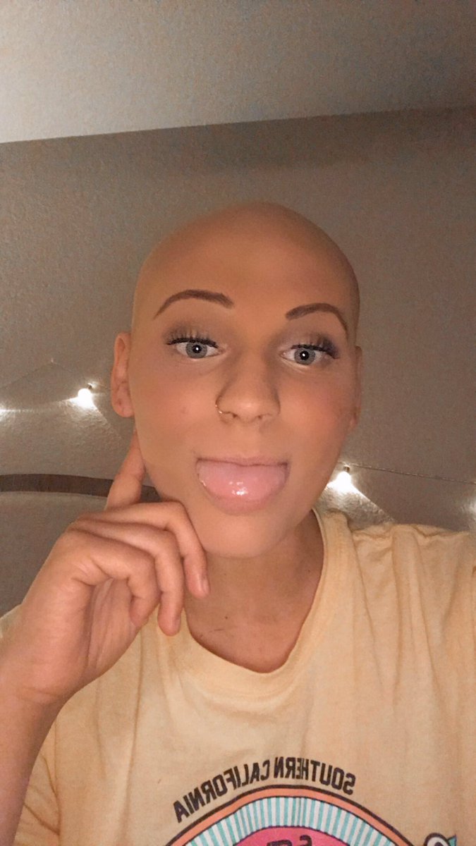kaydeekoch's tweet photo. Super excited because I only have two more months of chemo left (and might as well look good while doing it)!! 🤩 https://t.co/mm72Q8lBZ9