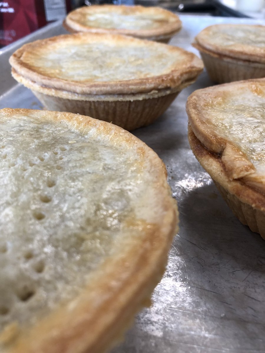 Andrew Dahl tweet media