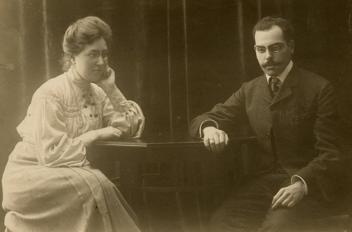 31a\\ Hilferding & his family moved to Rubenstraße 19 (now no. 90). Hilferding lived here, opposite a church, when he finished his main economic work Das Finanzkapital (Finance Capital), published in 1910. The picture shows him and his wife Margarete in 1904.(Thanks to  @JohaThens)