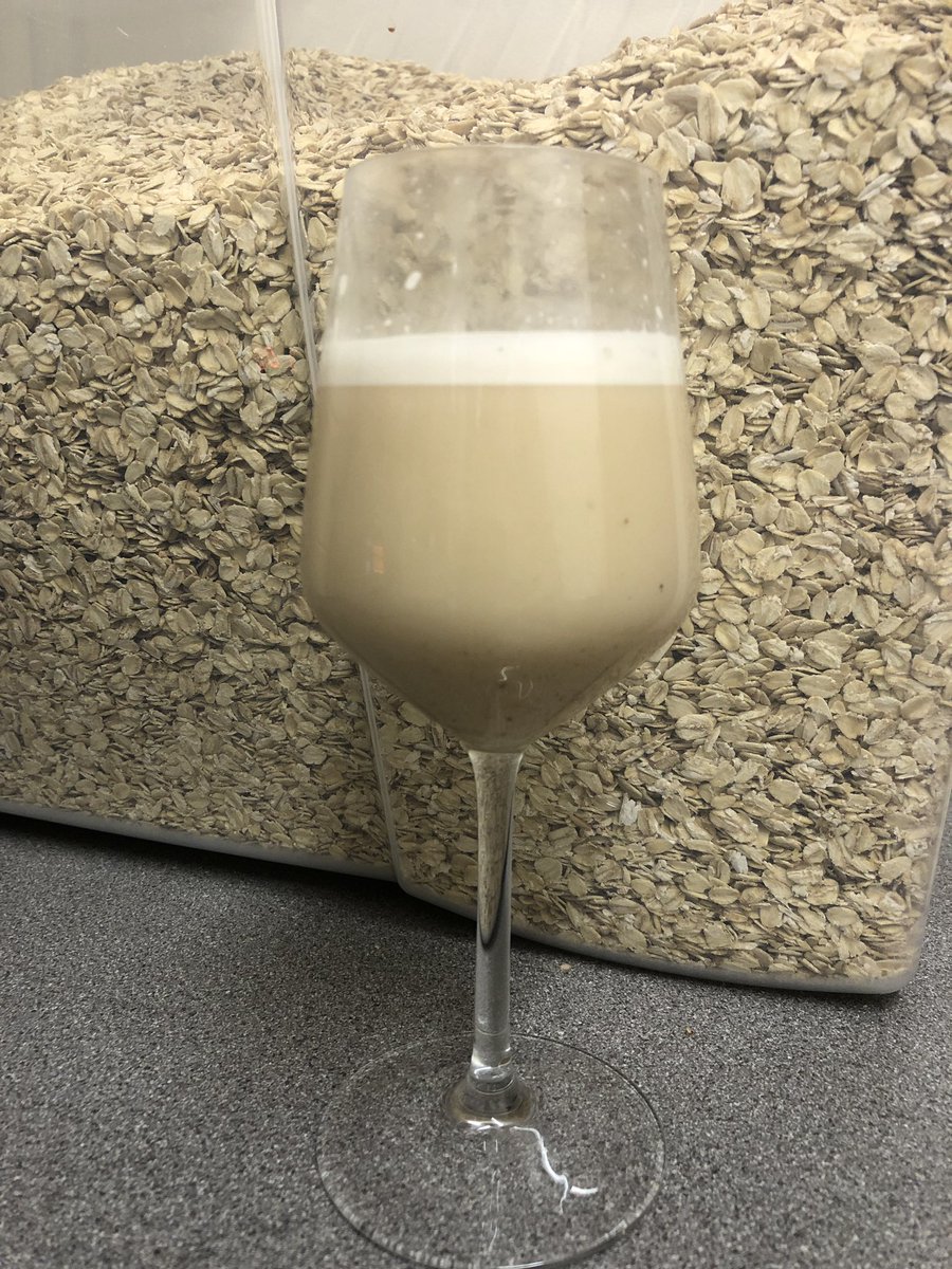 KMylks's tweet photo. Roasted almond ‘n’ vanilla mylk #protein #vitaminE #maganese #magnesium #antioxidants #fullofhealth https://t.co/dcmvjyWN6h
